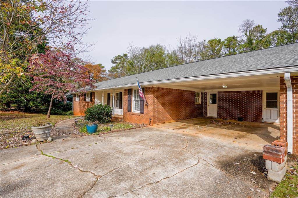 5661 Four Winds Drive - Photo 1