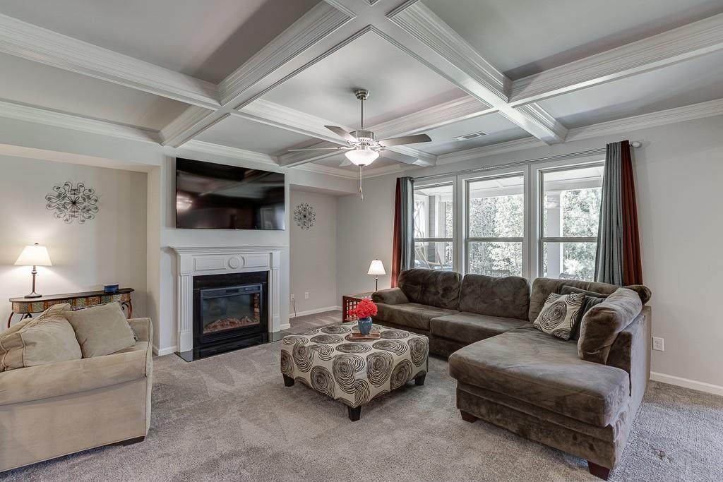 3294 Hawthorne Path - Photo 1