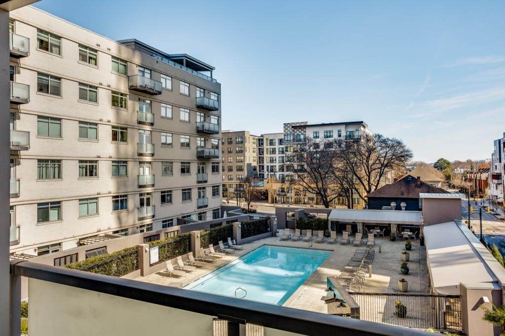 805 Peachtree Street - Photo 1