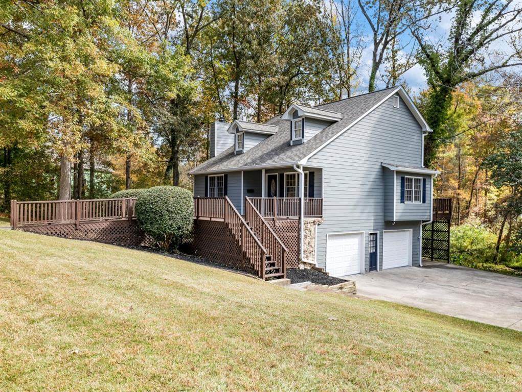 2383 Ivy Crest Drive - Photo 1