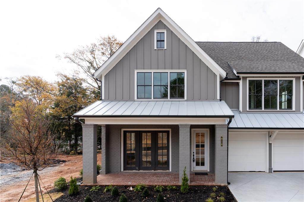 916 Wemberley Lane - Photo 1