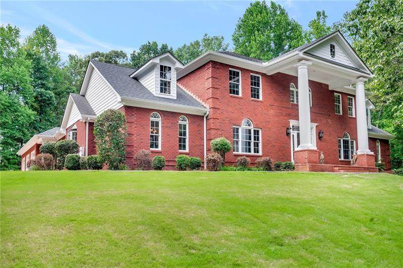 5145 Saddlebred Lane - Photo 1