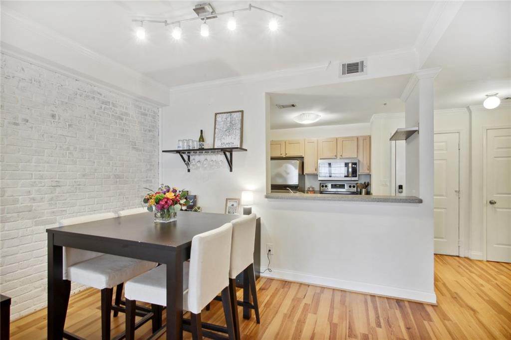 1075 Peachtree Walk - Photo 1