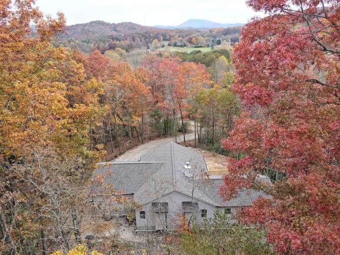 613 Abby Lane - Photo 1