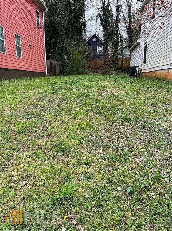 906 Mcdaniel Street - Photo 1