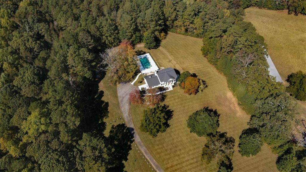 2809 Highway 138 - Photo 1