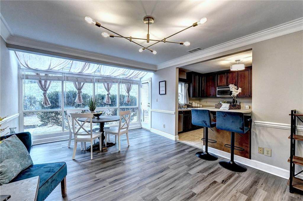 58 Mount Vernon Circle - Photo 1