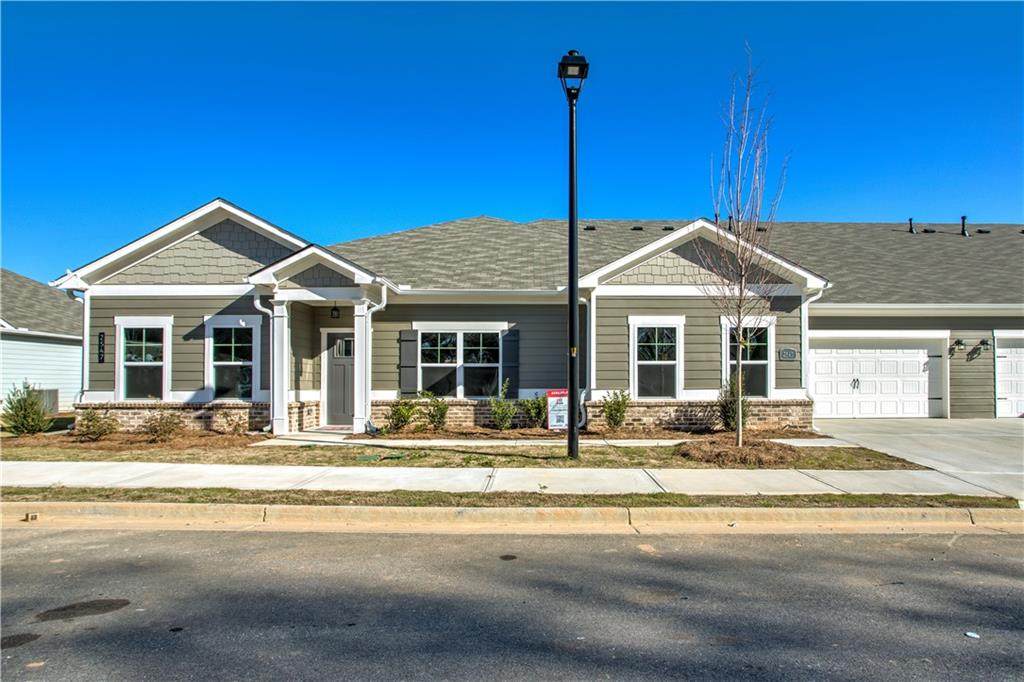 2547 Rathburn Circle - Photo 1