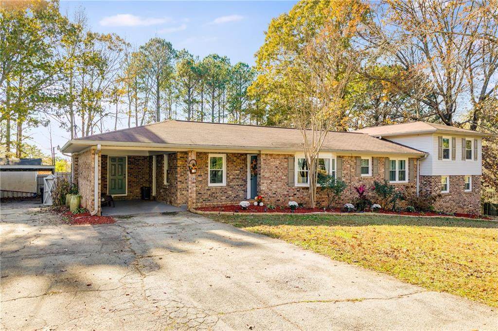 161 Woodland Circle - Photo 1