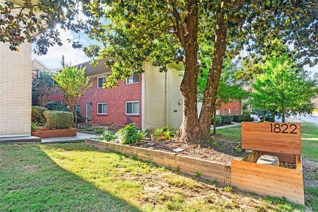 1822 Rock Springs Road - Photo 1