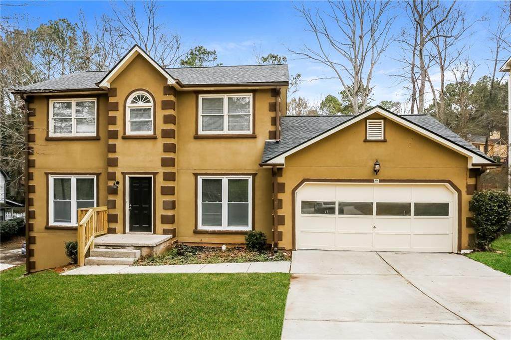 2051 Hunters Cove Drive - Photo 1