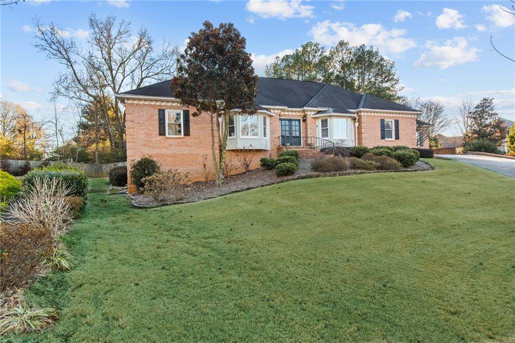 1535 Blyth Walk - Photo 1