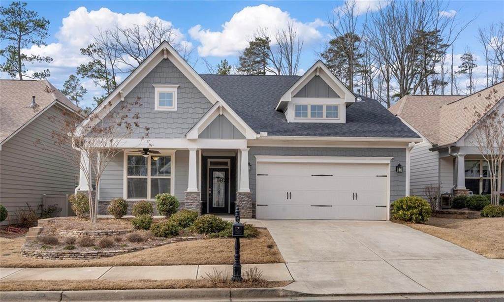 335 Pepperwood Way - Photo 1