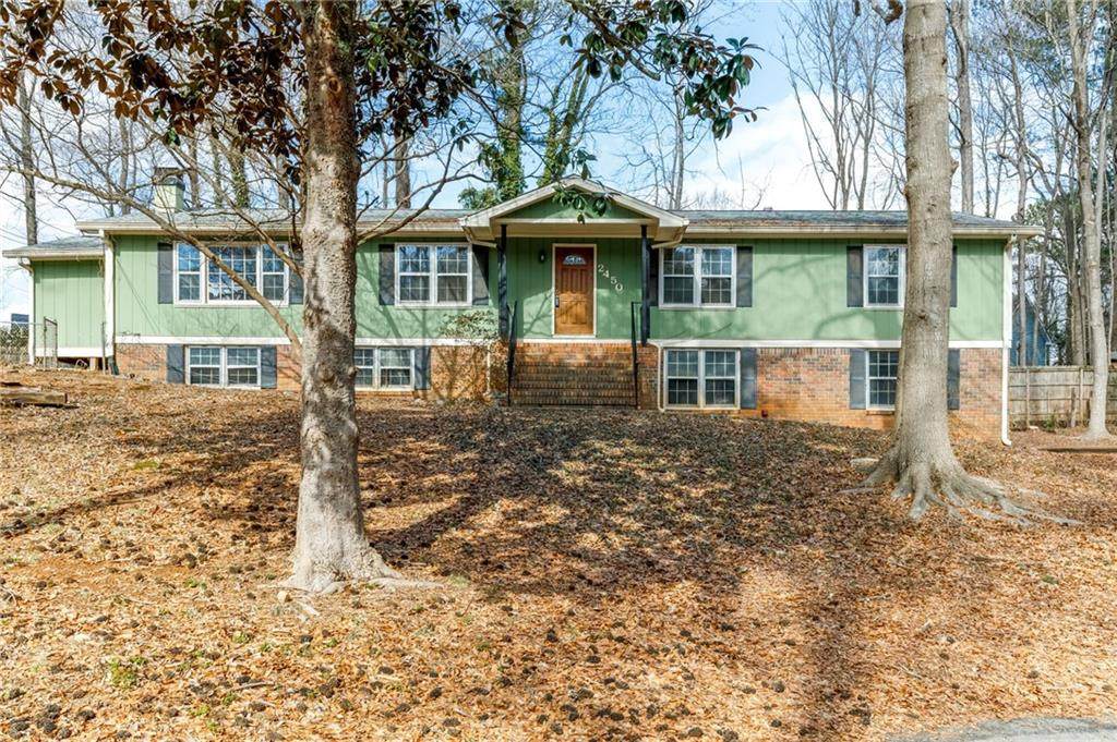2450 Springfield Circle - Photo 1