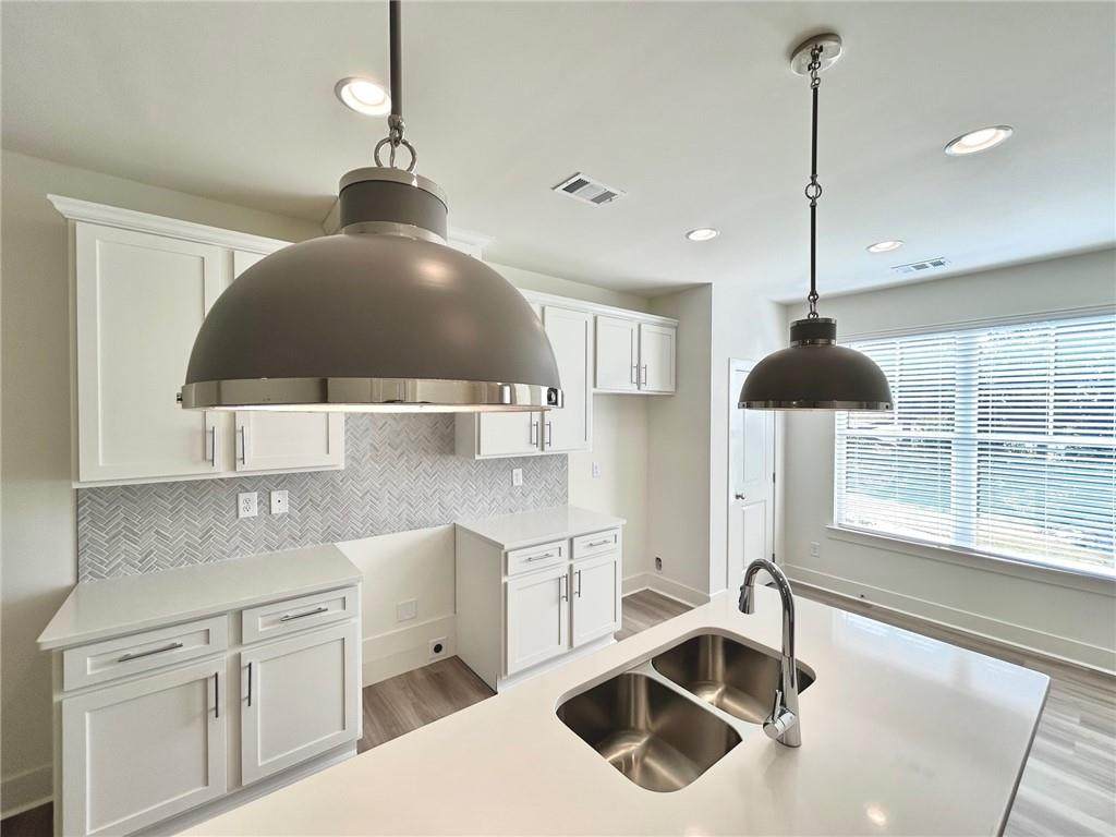 1796 Emory Lane - Photo 1