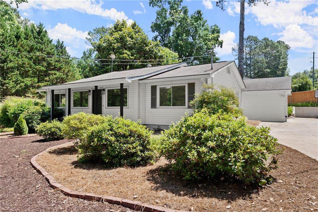 6465 Pine Ridge Circle - Photo 1