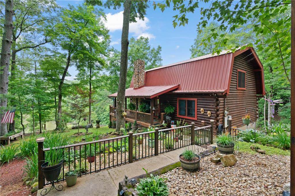 834 Etowah Drive - Photo 1