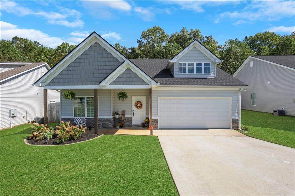 306 Highland Pointe Drive - Photo 1