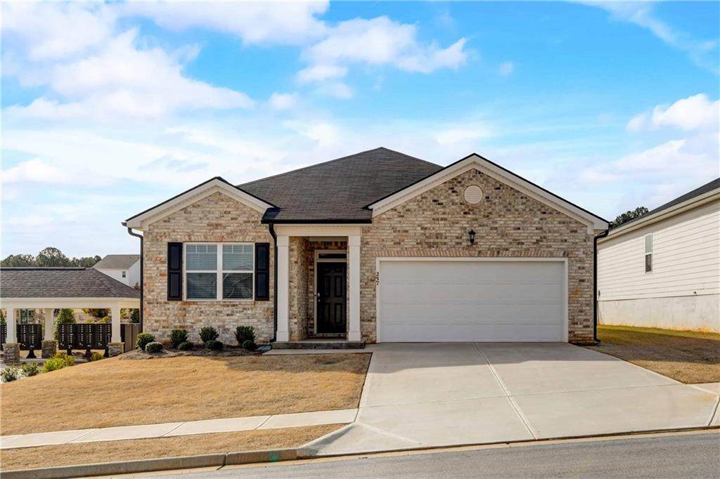 257 Bur Oak Bend - Photo 1