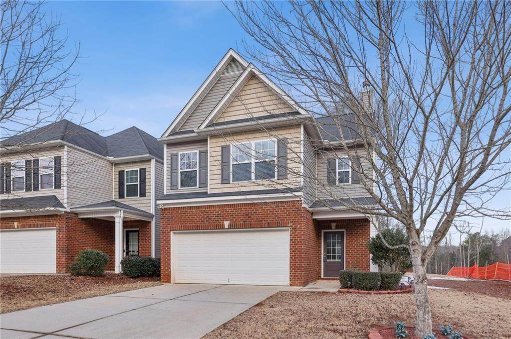 3145 Englewood Drive - Photo 1