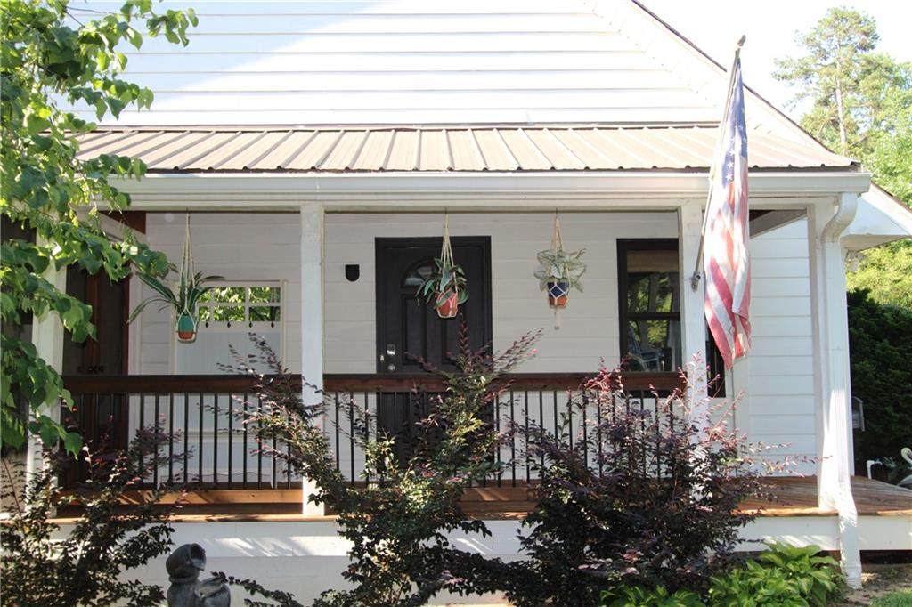 4040 Merritt Drive - Photo 1