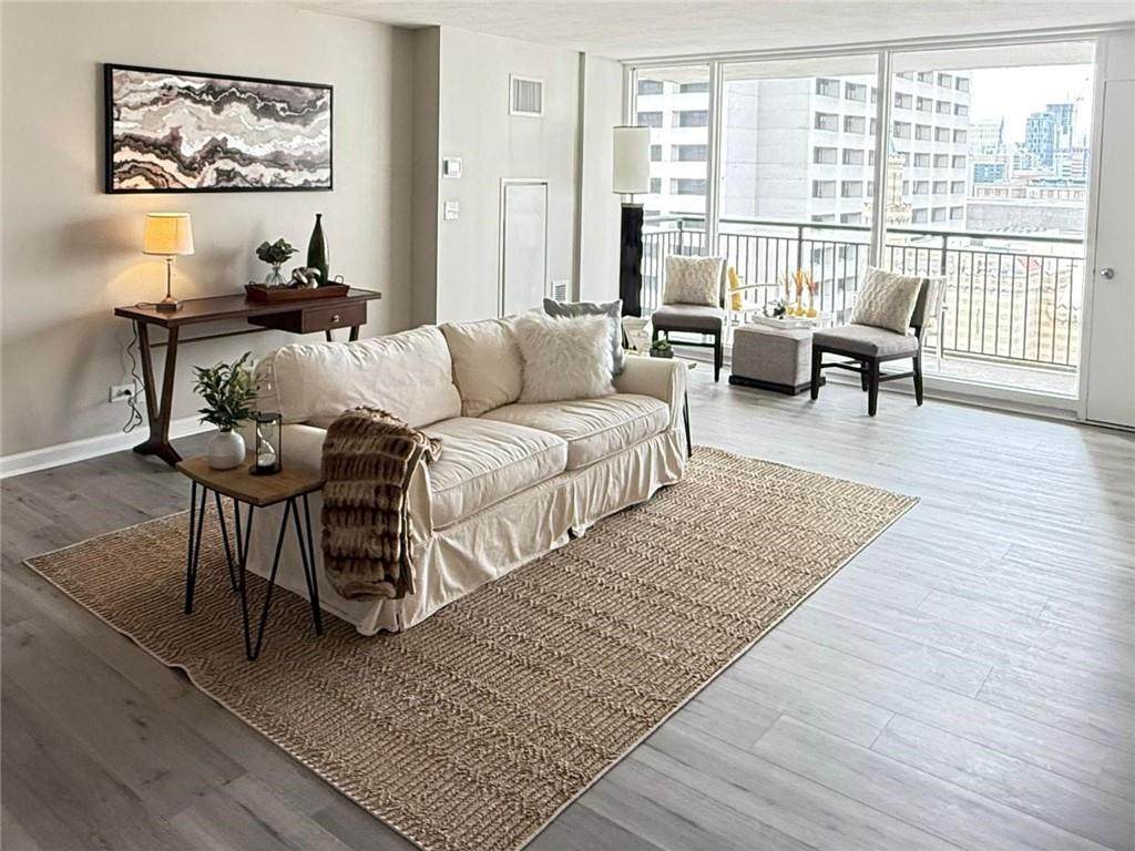 620 Peachtree Street - Photo 1