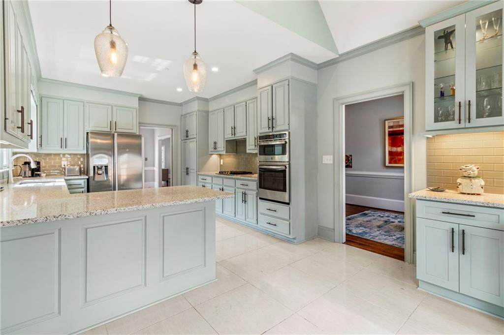 3720 Harts Place - Photo 1