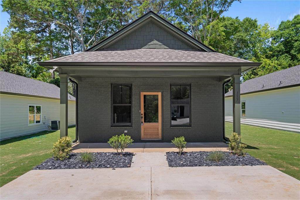 137 Bowen Street - Photo 1