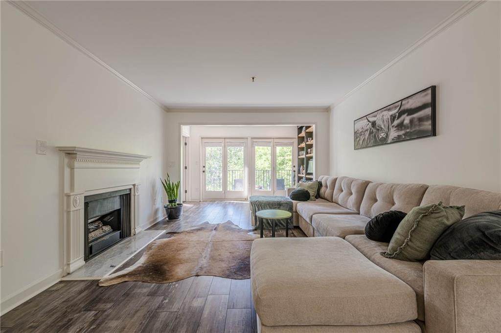3203 Lenox Road - Photo 1