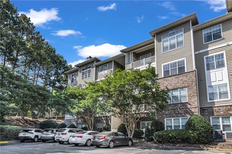 2700 Pine Tree Road - Photo 1