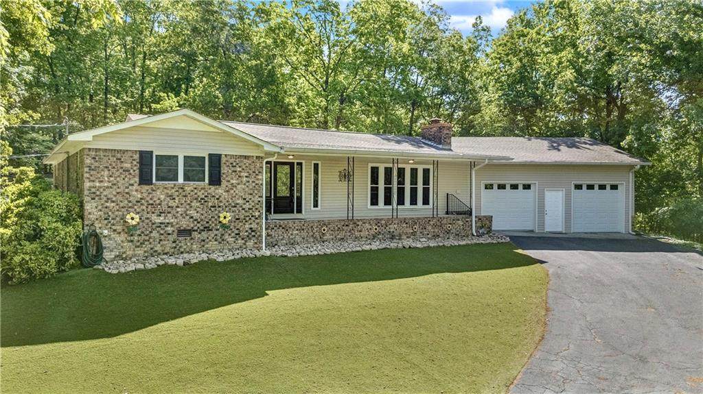 332 Lake Drive - Photo 1