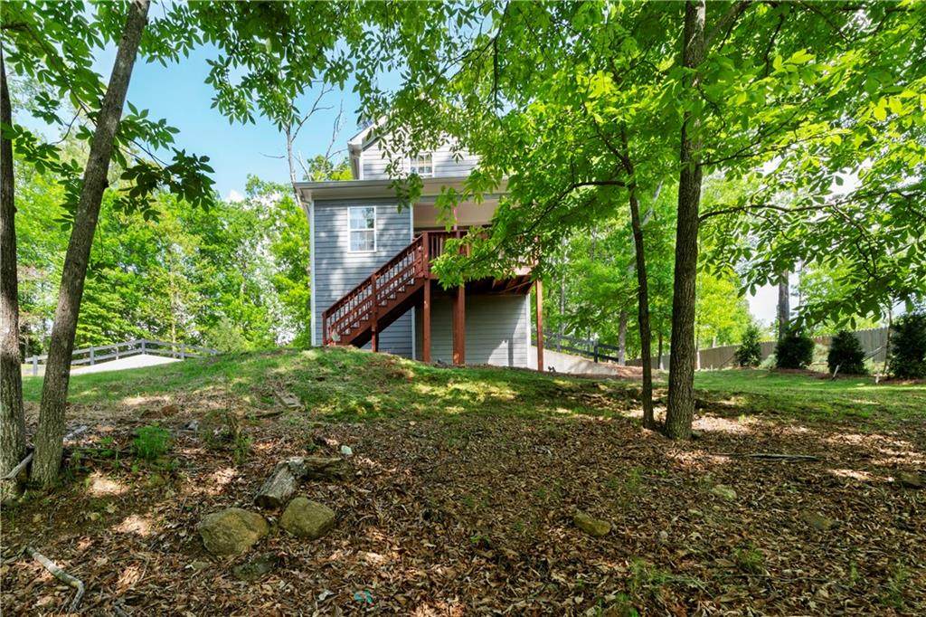 15 Swallow Drive - Photo 1