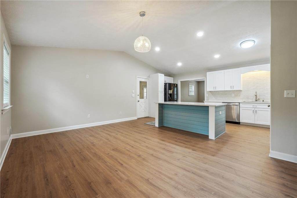 798 Bankshire Drive - Photo 1