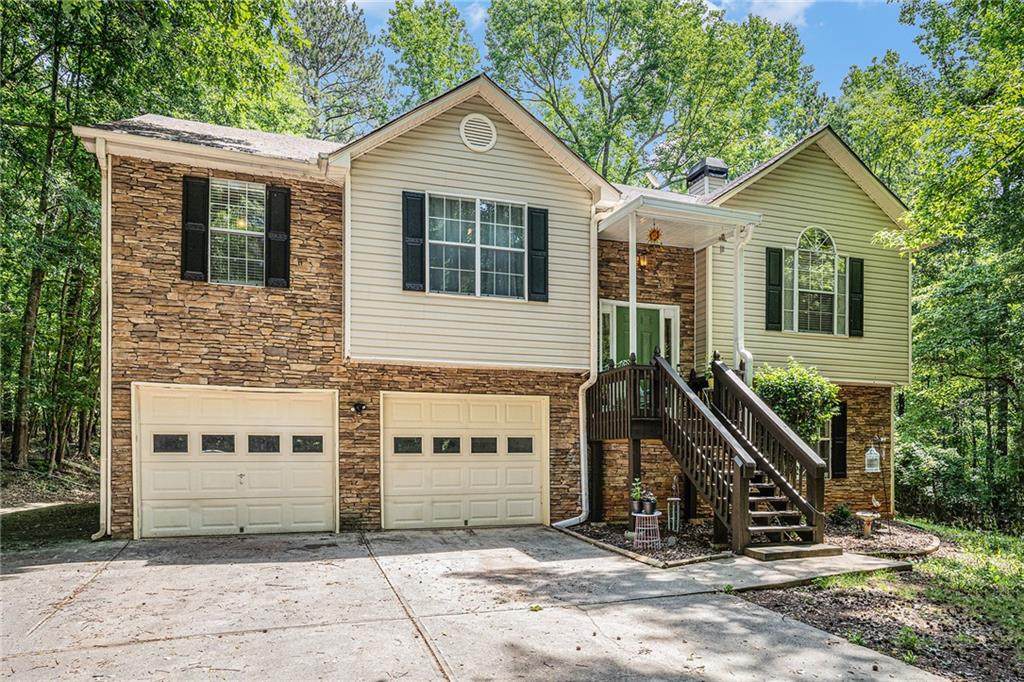 300 Alcovy Way - Photo 1