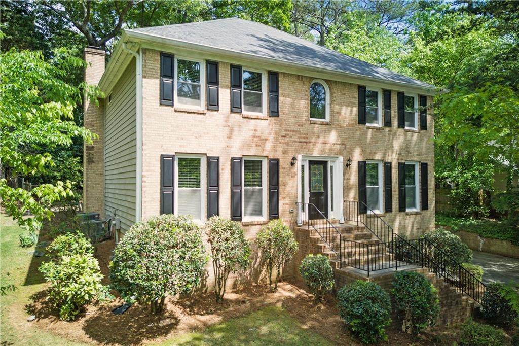 2068 Signal Ridge - Photo 1