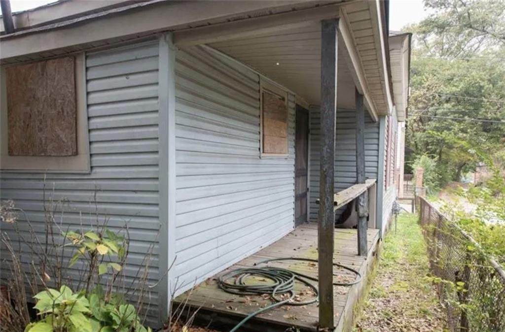 108 Vine Street - Photo 1