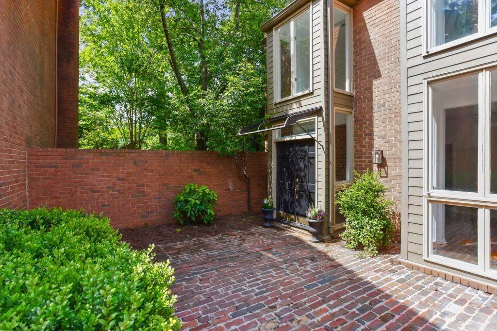 49 Willow Glen - Photo 1