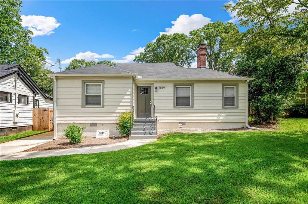 1849 Broad Avenue - Photo 1