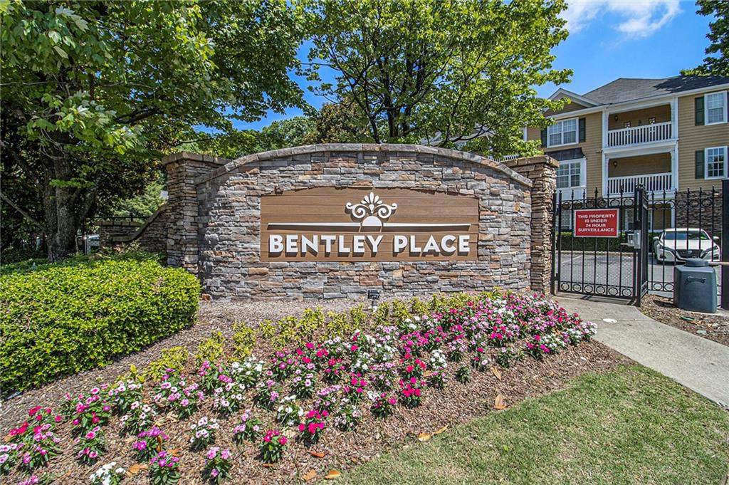 328 Bentley Place - Photo 1