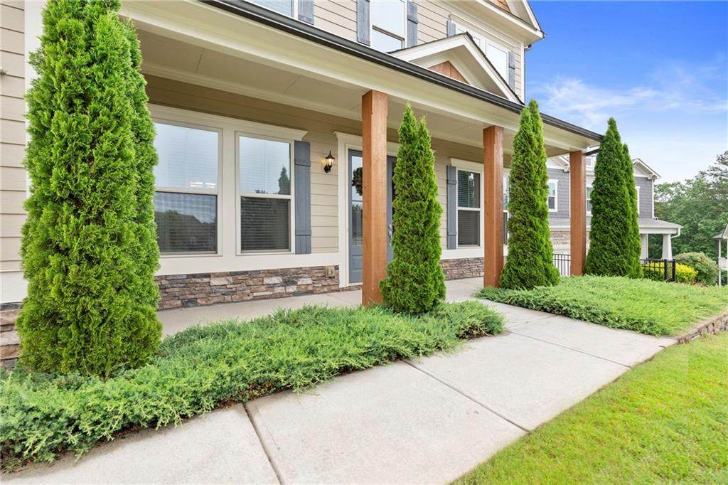 411 Ridgeway Lane - Photo 1