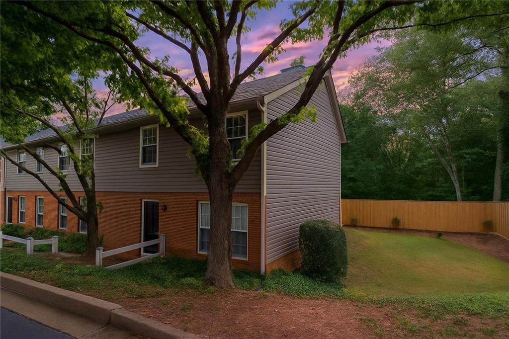 7750 Roswell Road - Photo 1
