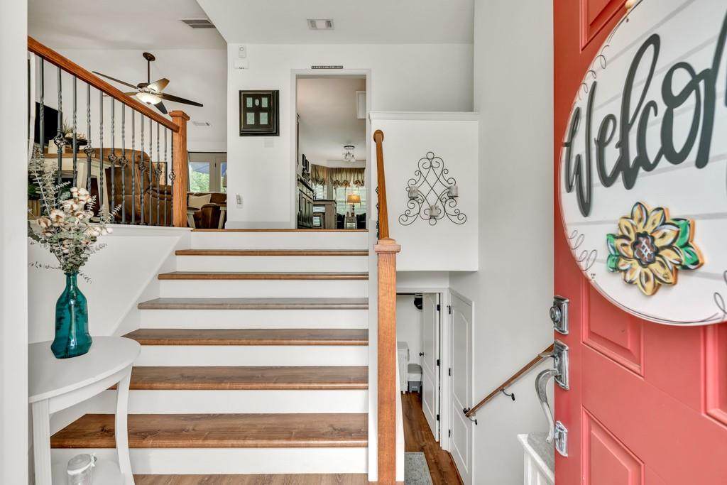 1464 Fieldstone Court - Photo 1