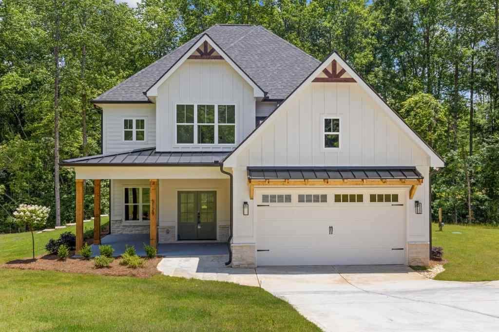 5129 Lee Road - Photo 1