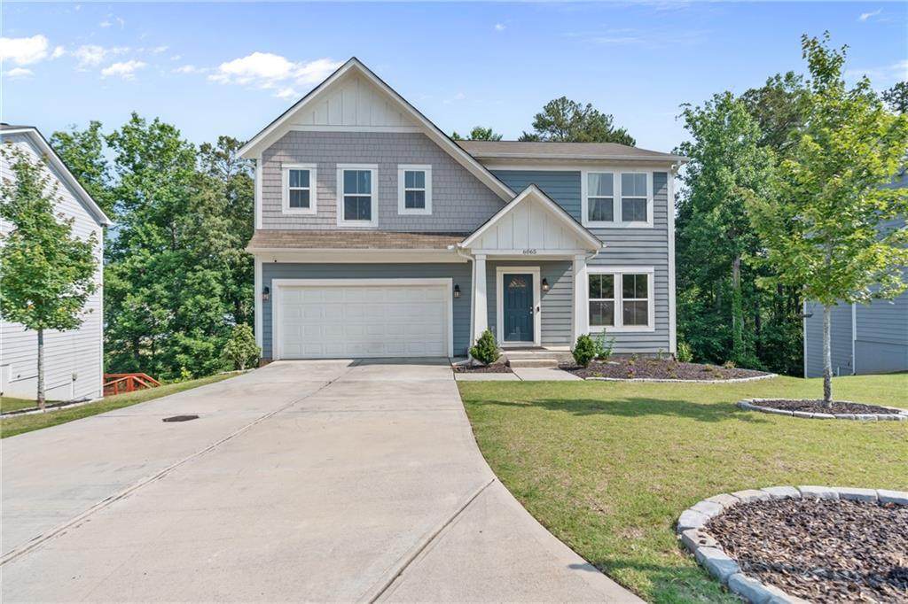 6065 Crescent Landing Drive - Photo 1