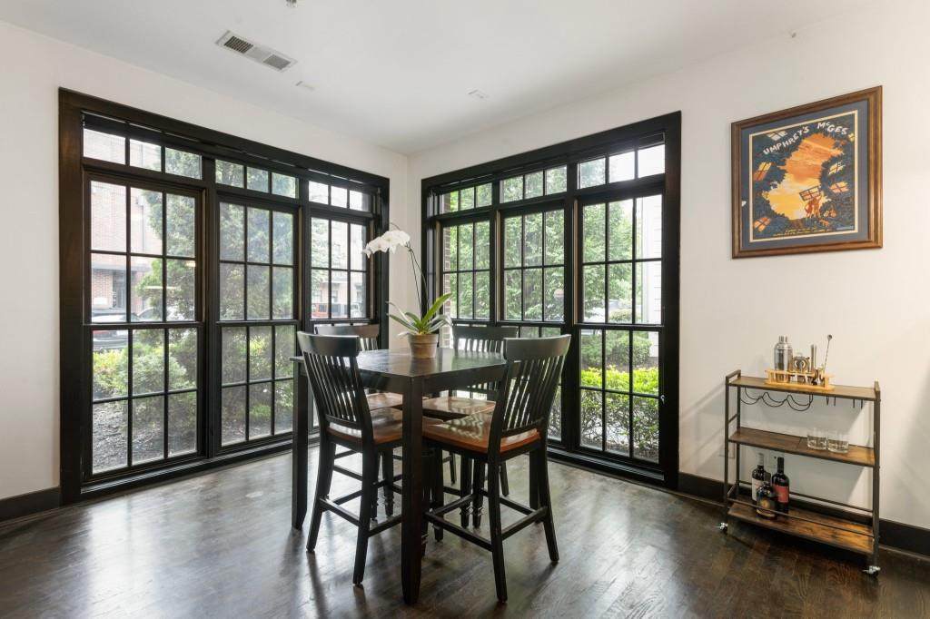 1300 Dekalb Avenue - Photo 1