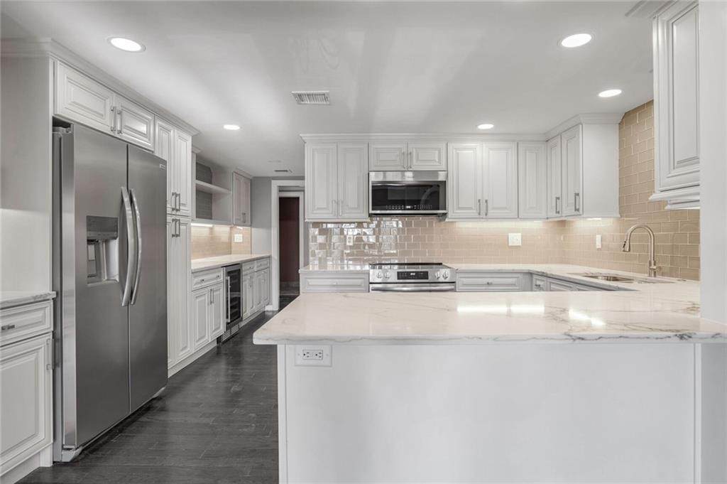 2769 Peachtree Road - Photo 1
