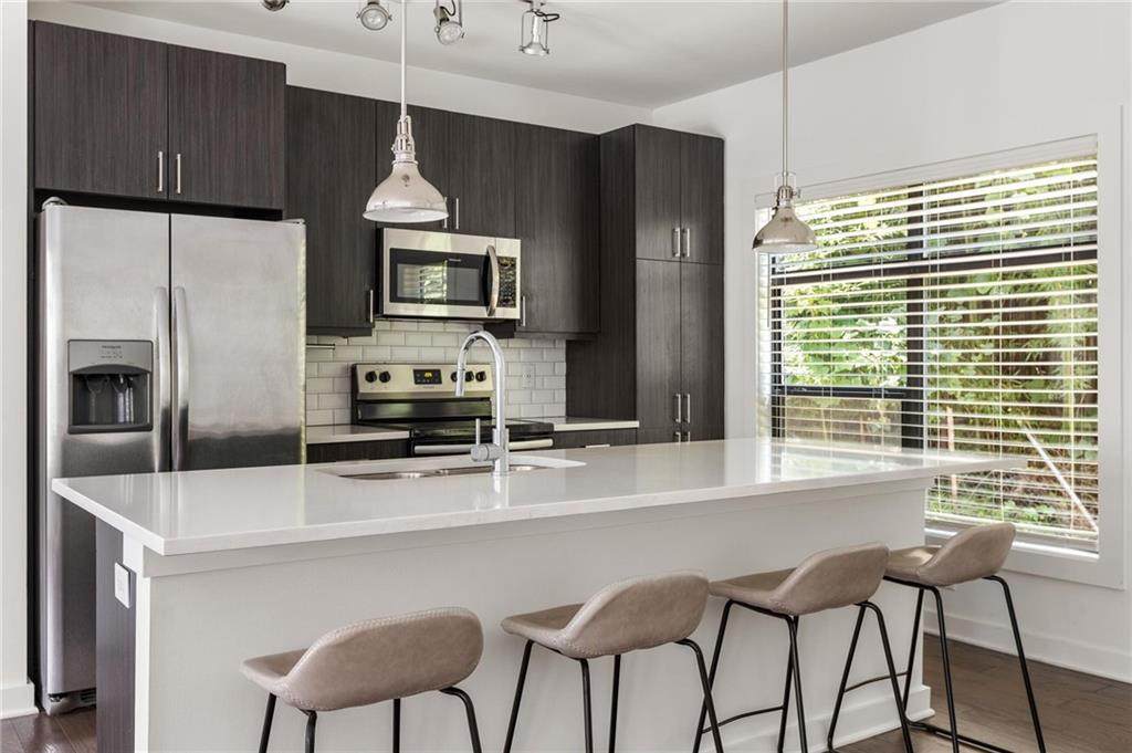 19 Moda Lane - Photo 1