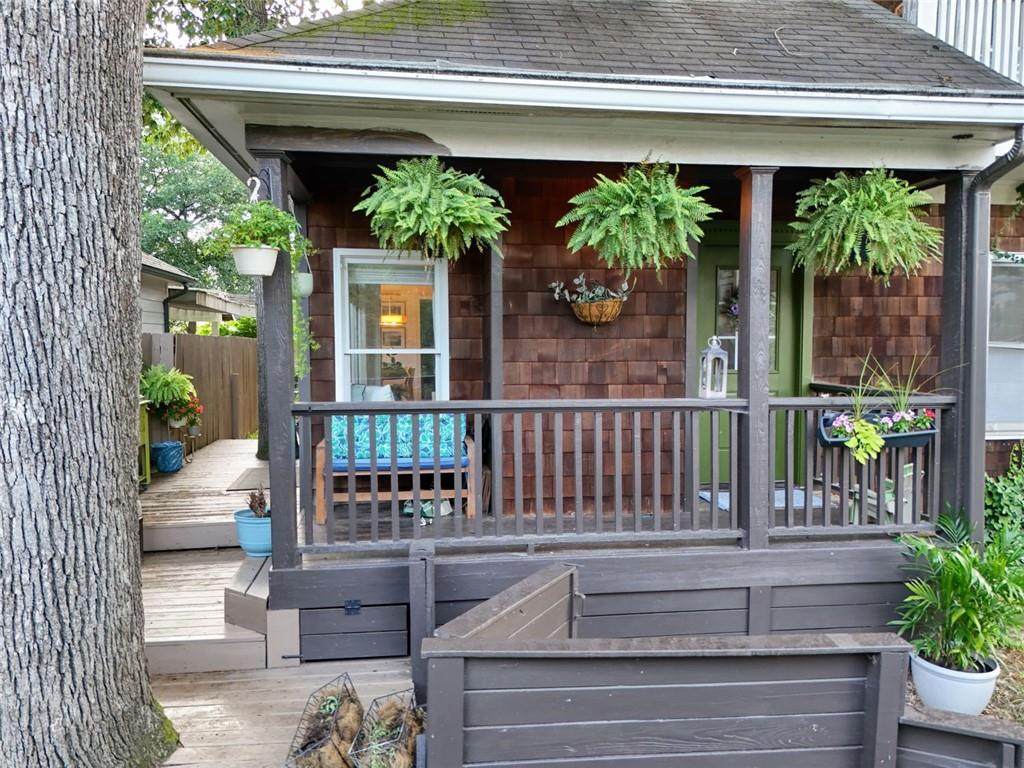 770 Barnett Street - Photo 1