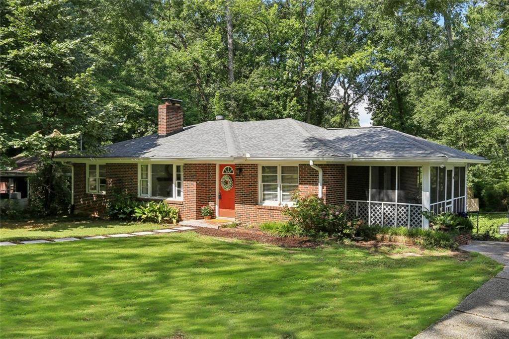 972 Pecan Street - Photo 1