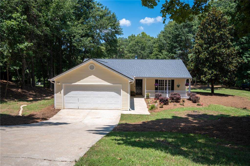 2003 Emerald Pointe Drive - Photo 1